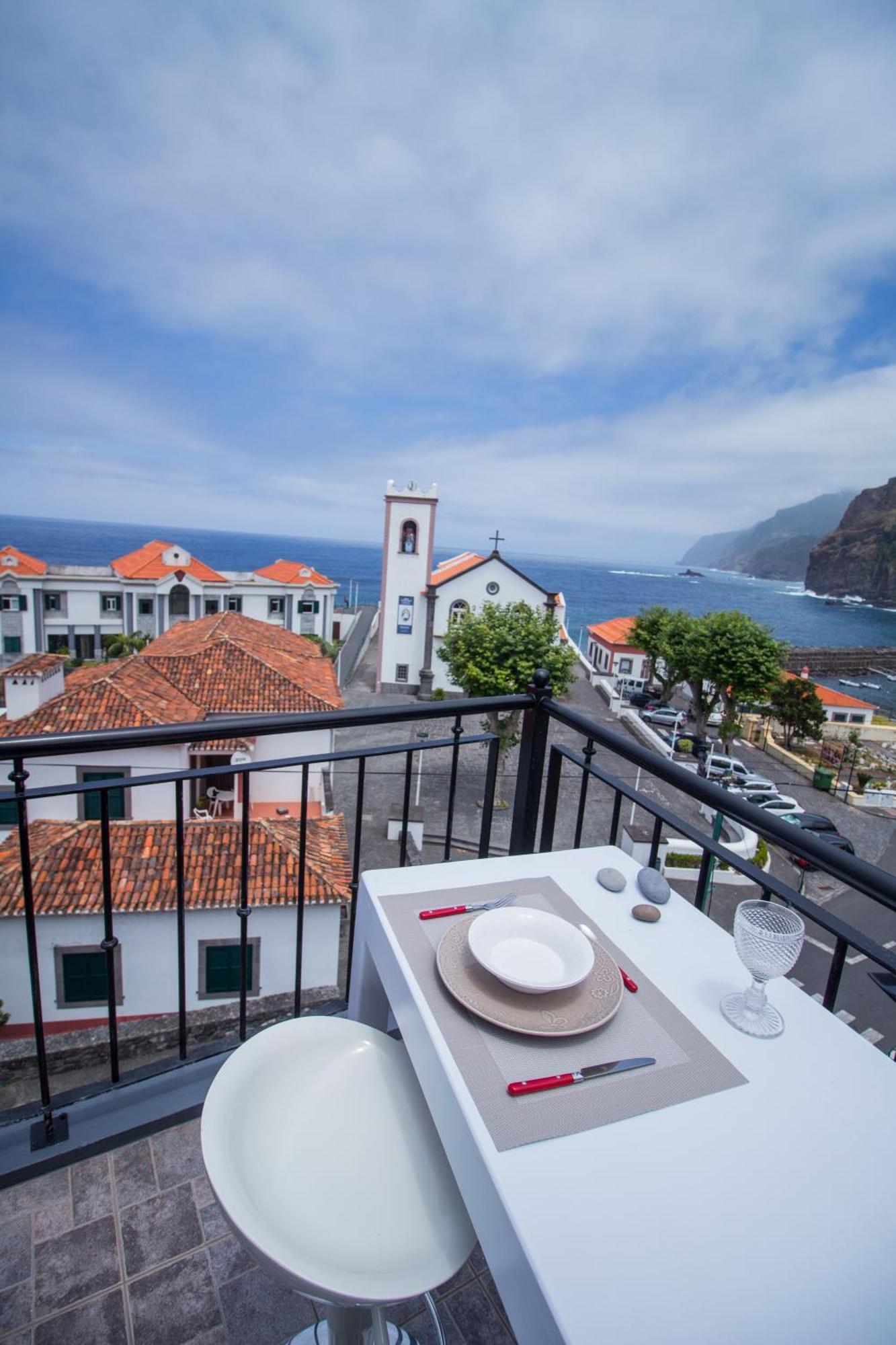 פונטה דלגדה Oliveira'S Apartments - Madeira Island מראה חיצוני תמונה