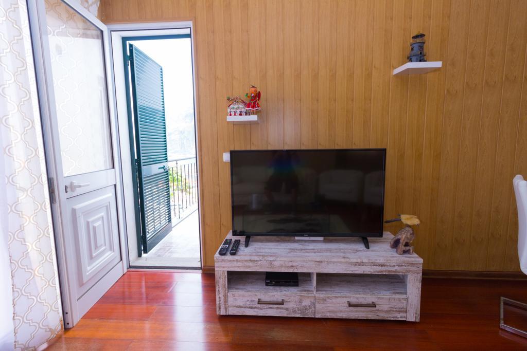 פונטה דלגדה Oliveira'S Apartments - Madeira Island מראה חיצוני תמונה
